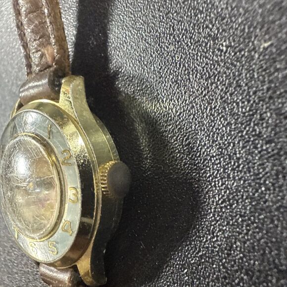 Vintage Mattel Barbie Character watch - Picture 4 of 9